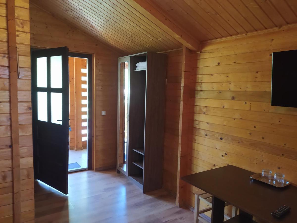 Hanul Arcașului Villa Voila Exterior foto